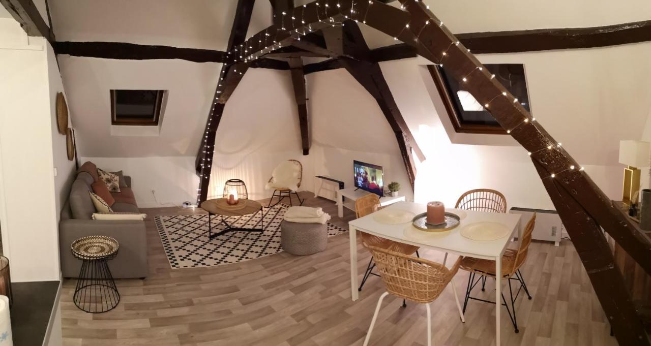 Logement Cosy Renove Au Pied De La Cathedrale Avec Climatisation Reims Exterior foto